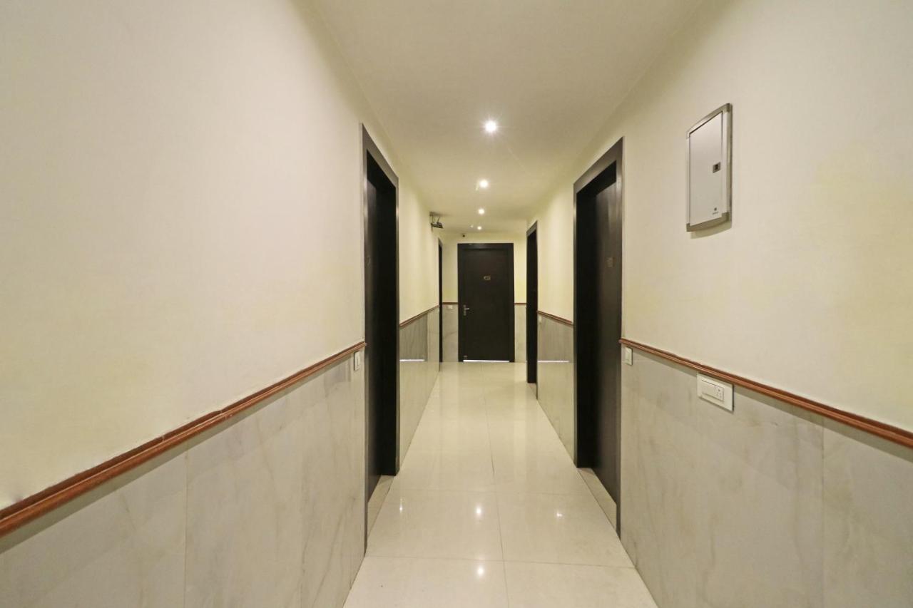 Paragon Suites Hotel New Delhi