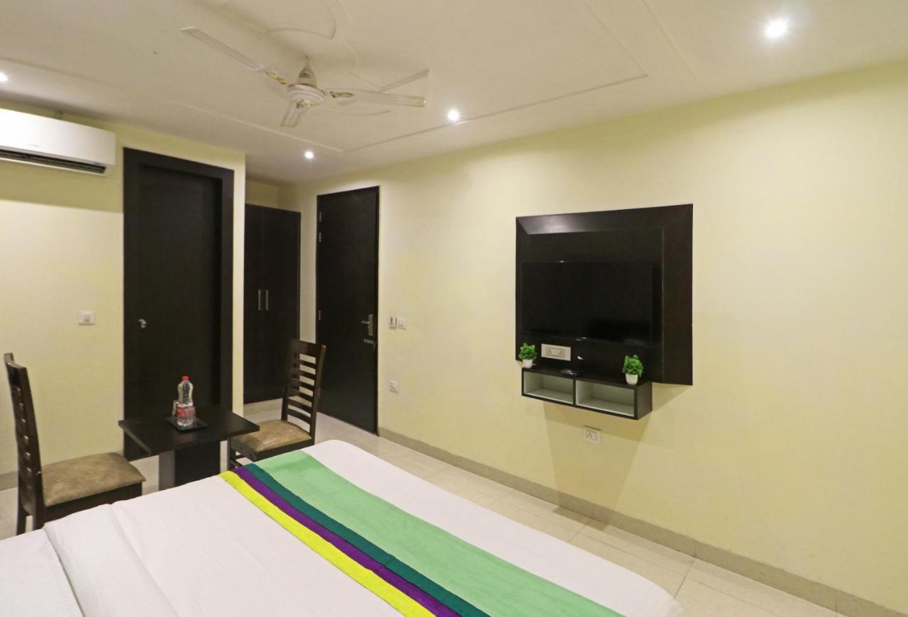 Paragon Suites