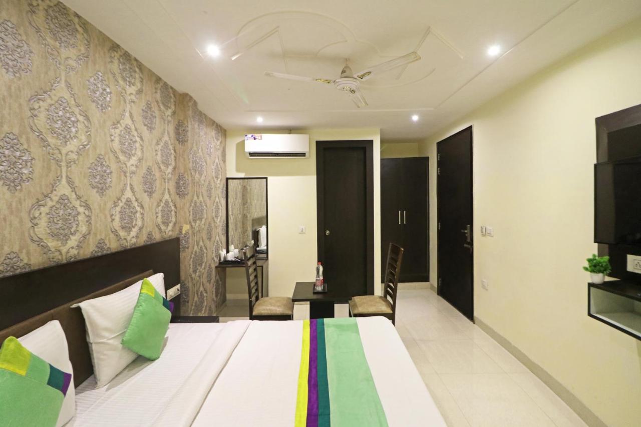 Hotel Paragon Suites